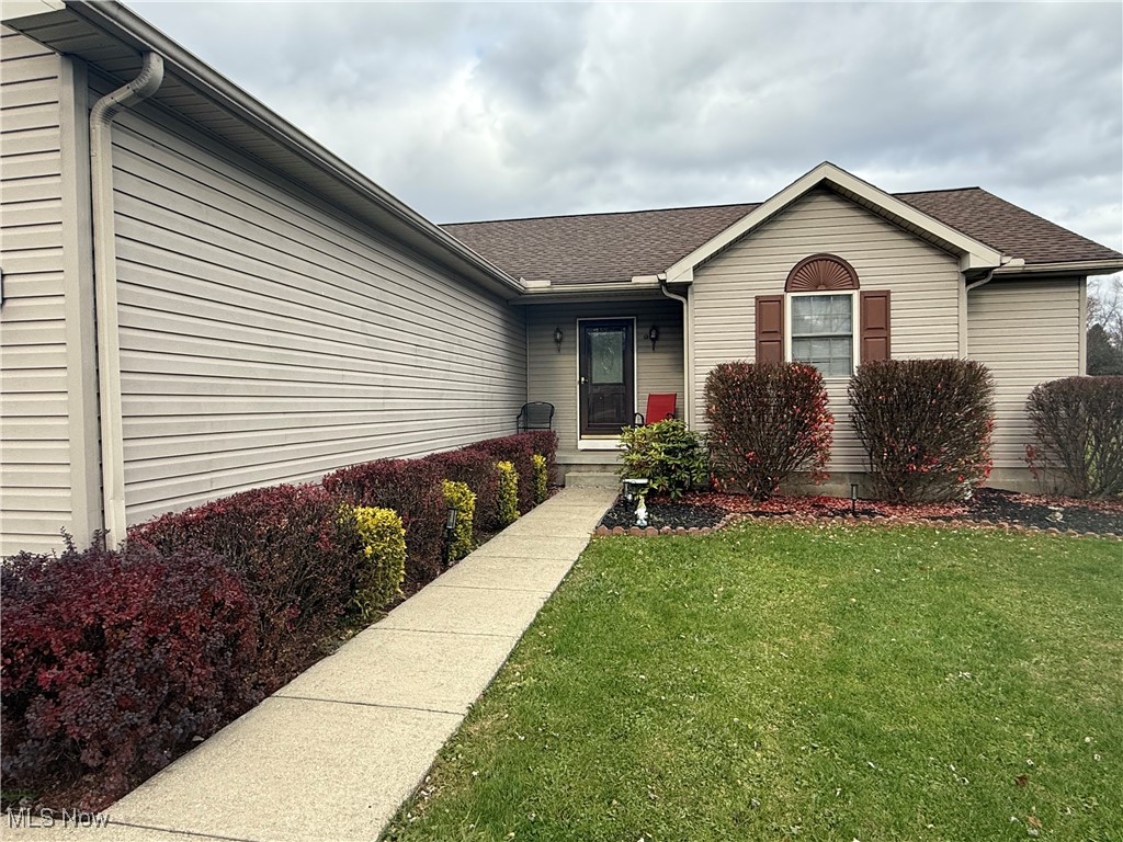 416 State Road Northwest Warren, OH 44483 - Photo 2 of 38 Gallery Image 2