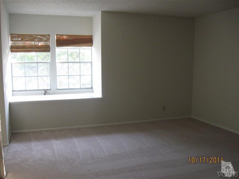 1151 Rivas Lane Oxnard, CA 93035 - Photo 7 of 11