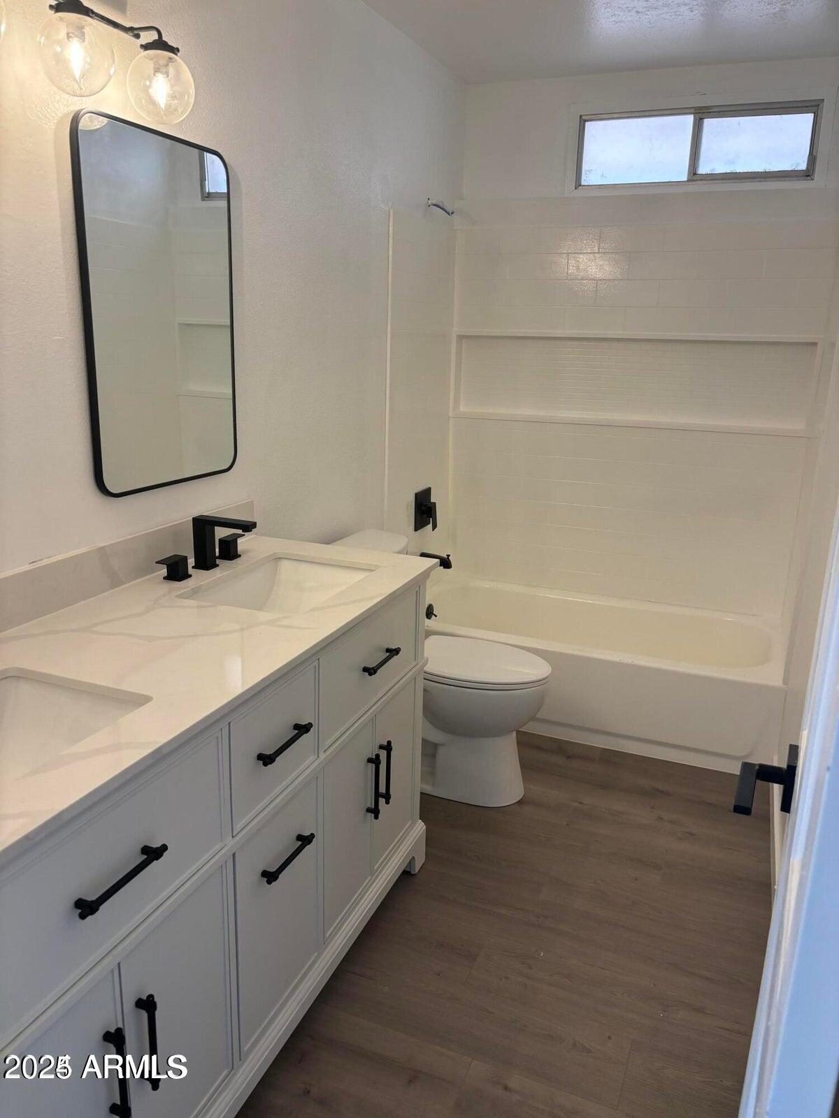 3903 South Juniper Street Tempe, AZ 85282 - Photo 1 of 10 Bathroom