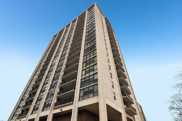 a view of a tall building