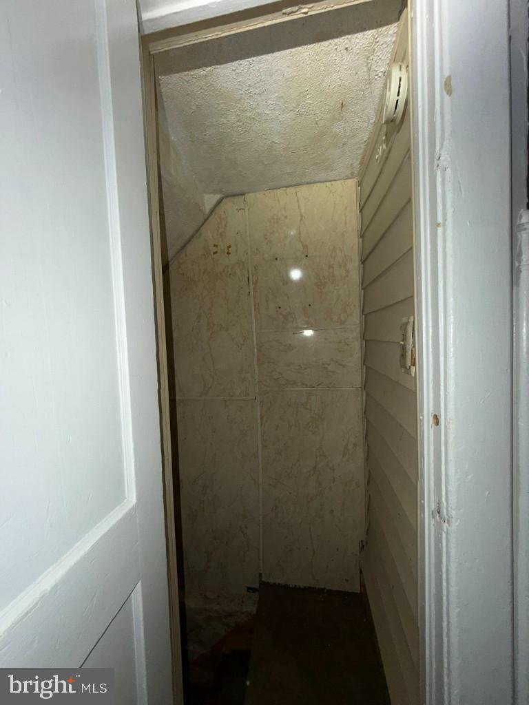 1083 Ellicott Driveway Baltimore, MD 21216 - Photo 27 of 39