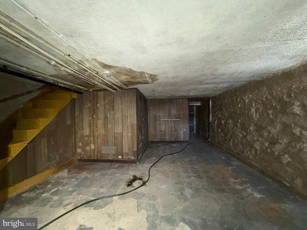 1083 Ellicott Driveway Baltimore, MD 21216 - Photo 29 of 39