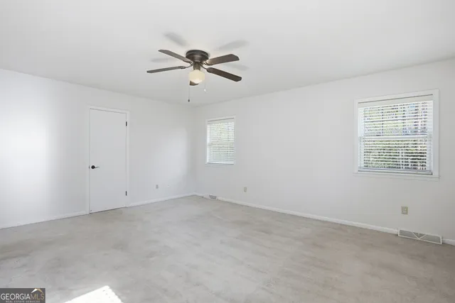 $349,900 | 141 Nelson Avenue, Lyons, GA 30436