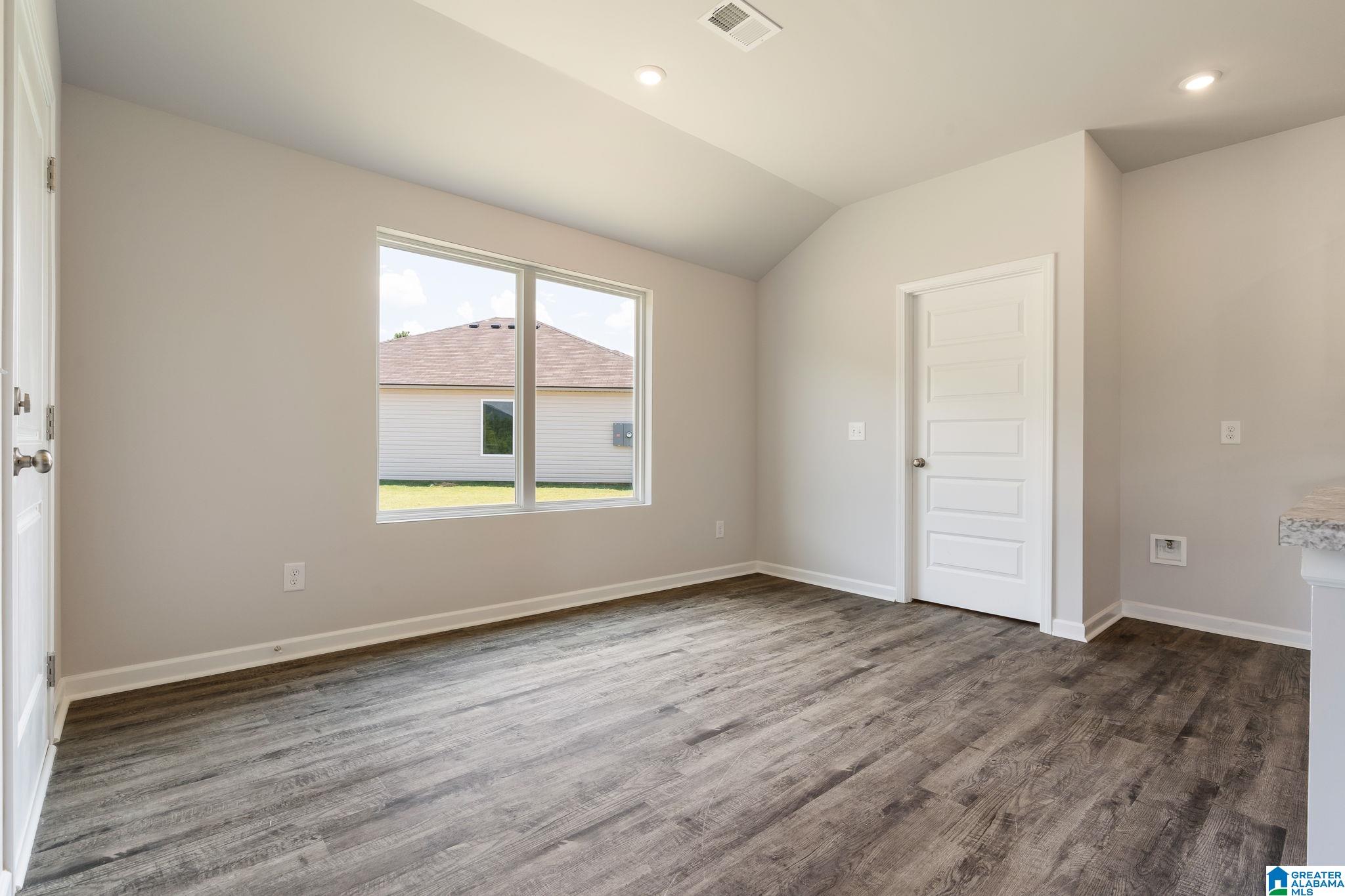 237 Skyline Loop Jacksonville, AL 36265 - Photo 14 of 46