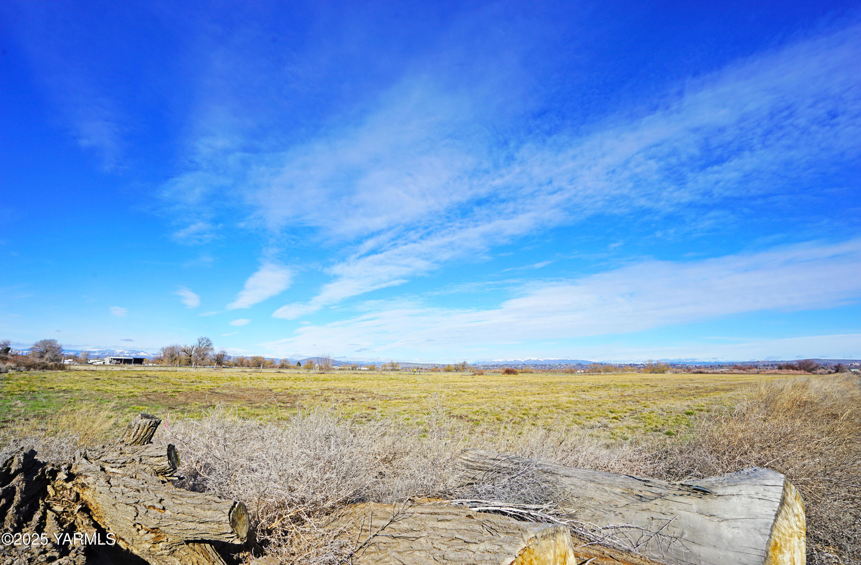 Na Ahtanum Road Yakima, WA 98903 - Photo 6 of 6 a view of an ocean