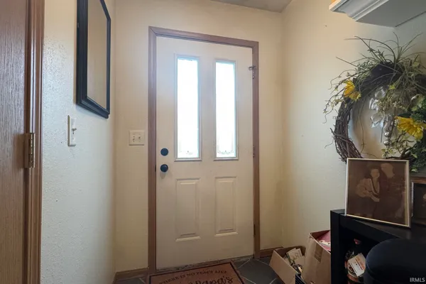 $214,900 | 7915 South Cameron Drive, Hamilton, IN 46742