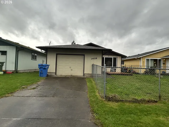 $290,000 | 1409 Bowmont Avenue, Kelso, WA 98626