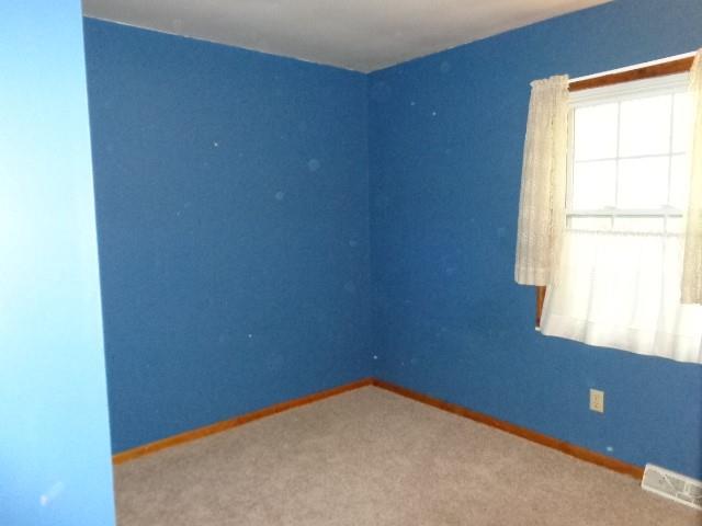 8243 Railroad Road Indianapolis, IN 46217 - Photo 15 of 23 Gallery Image 15