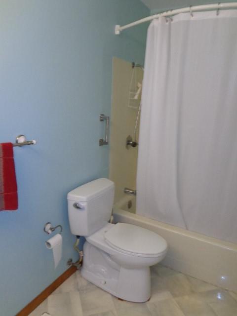 8243 Railroad Road Indianapolis, IN 46217 - Photo 22 of 23 Gallery Image 22