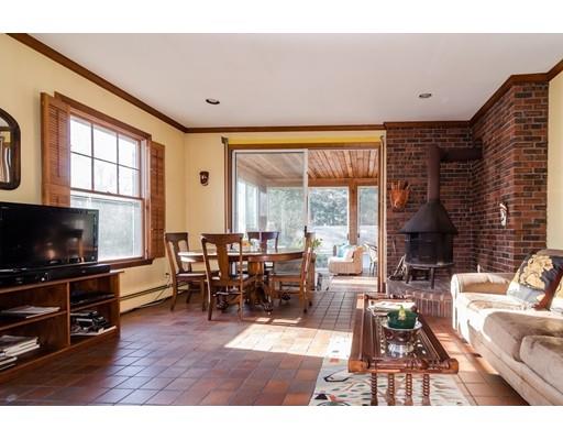 42 Cliff Road Wellesley, MA 02481 - Photo 8 of 20