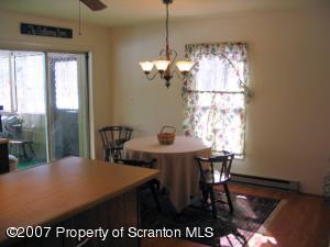 133 Timber Ridge Circle Greentown, PA 18426 - Photo 4 of 11 Gallery Image 4