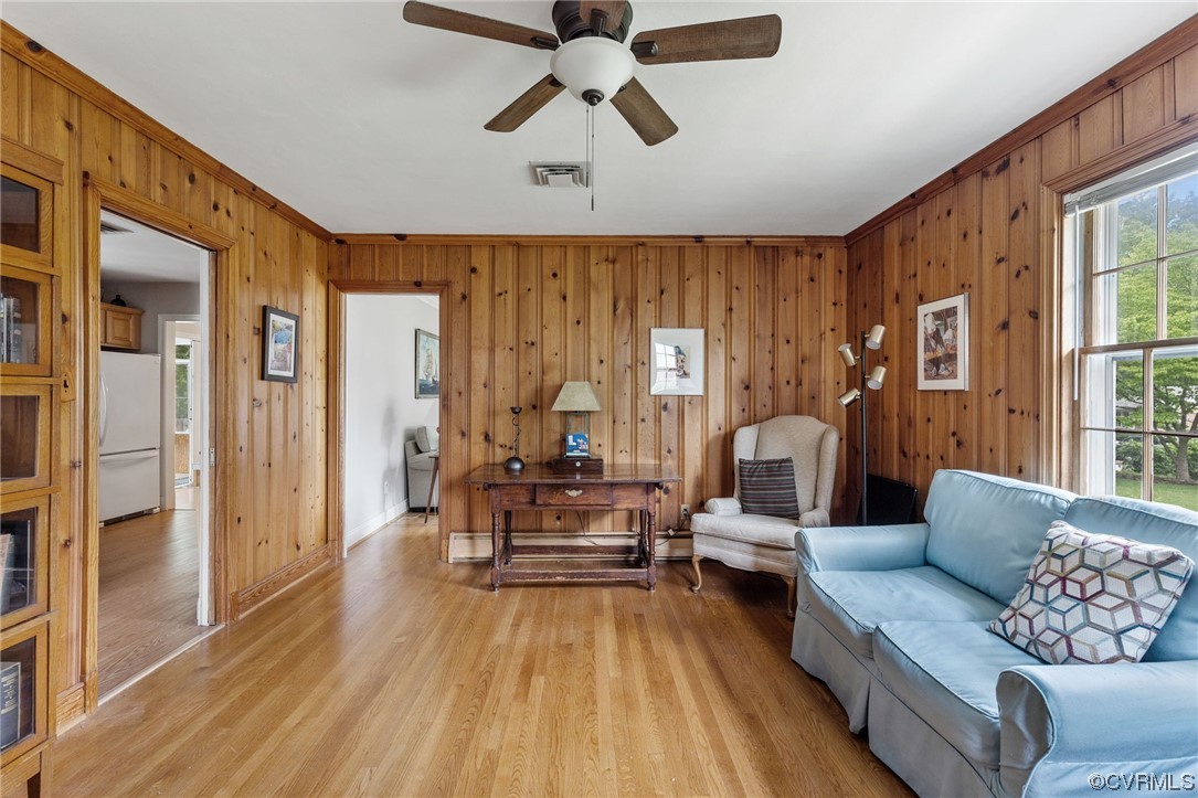 9505 Newhall Road Henrico, VA 23229 - Photo 17 of 33 a living room with furniture and a large window