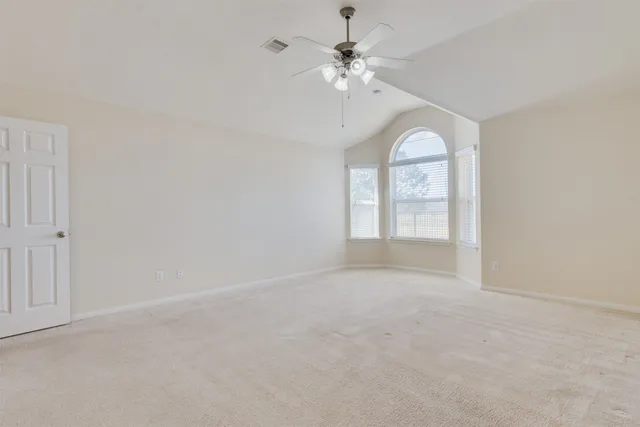 $2,950 | 2706 Night Song Drive, Pearland, TX 77584