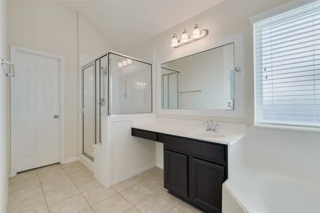 $2,950 | 2706 Night Song Drive, Pearland, TX 77584