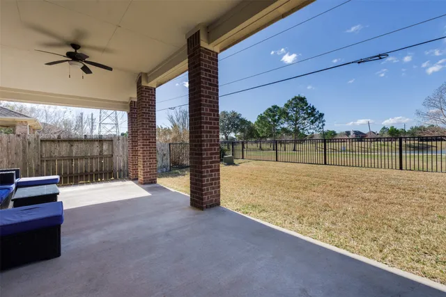 $2,950 | 2706 Night Song Drive, Pearland, TX 77584