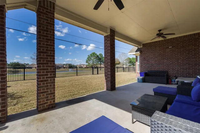 $2,950 | 2706 Night Song Drive, Pearland, TX 77584