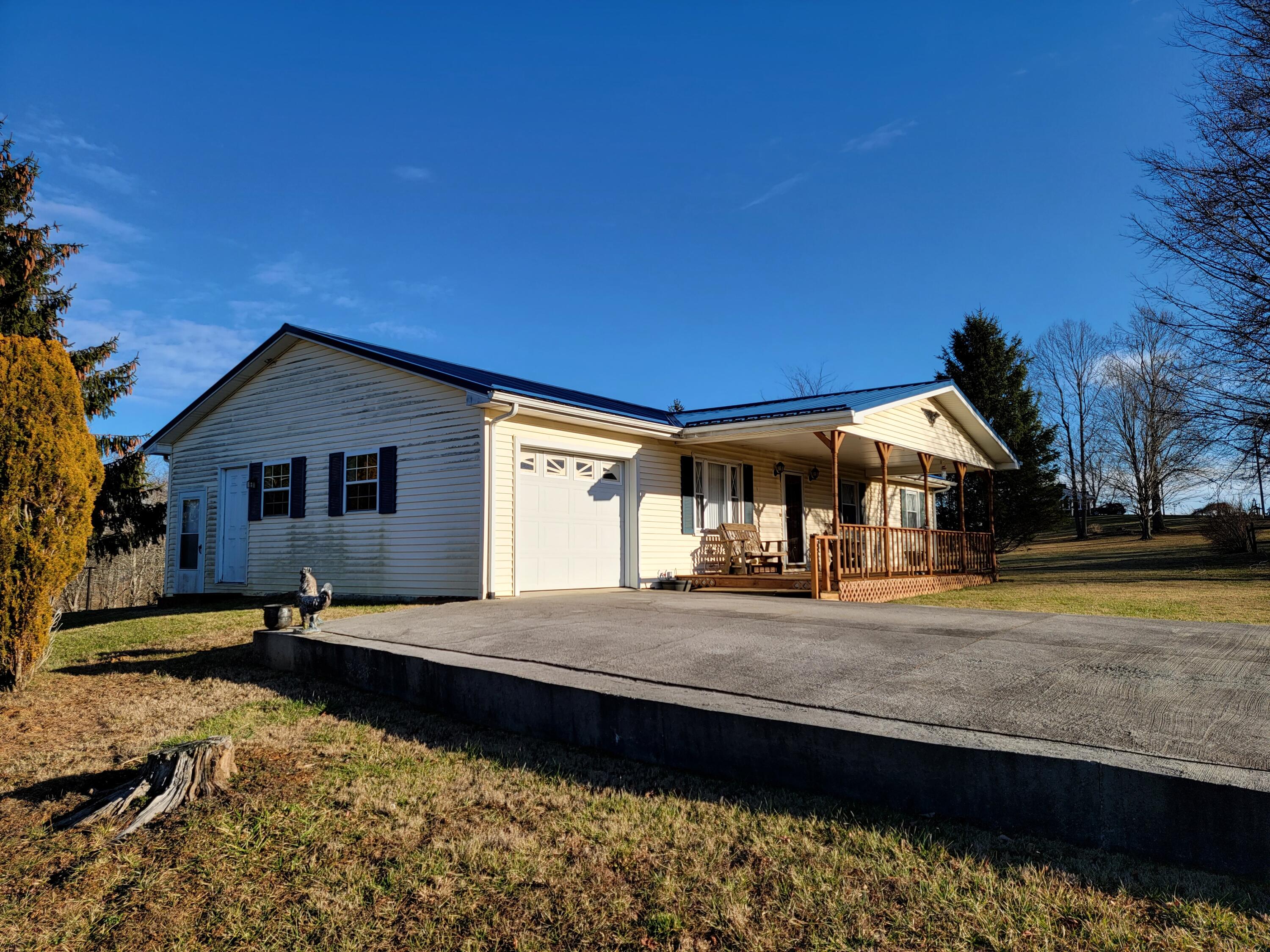 749 Long Level Road Southwest Floyd, VA 24091 - Photo 2 of 19 20221219_152559