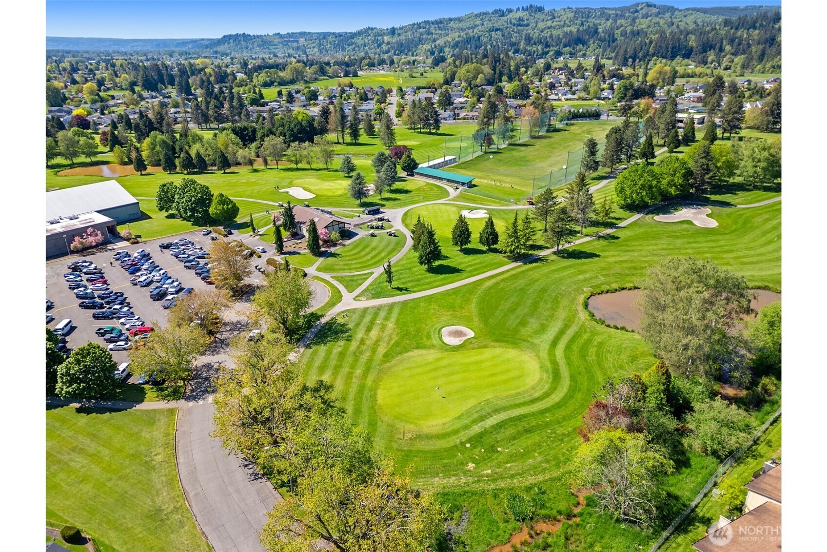 2039 Henderson Way Longview, WA 98632 - Photo 39 of 40 a view of a swimming pool with a yard