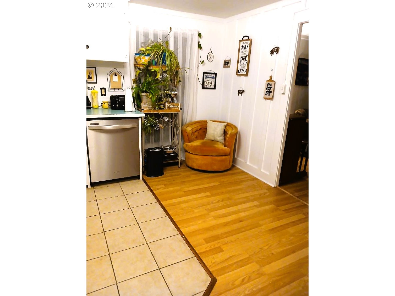 435 Front Street Gardiner, OR 97441 - Photo 11 of 46 Gallery Image 11