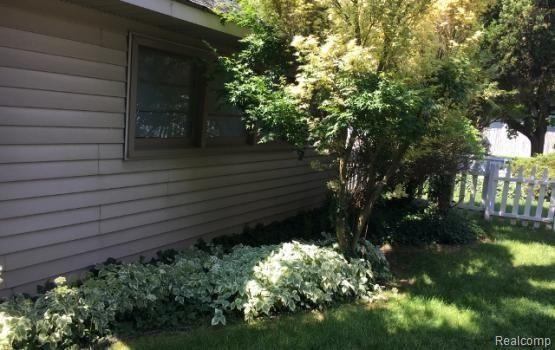 1823 Bradford Road Birmingham, MI 48009 - Photo 32 of 33