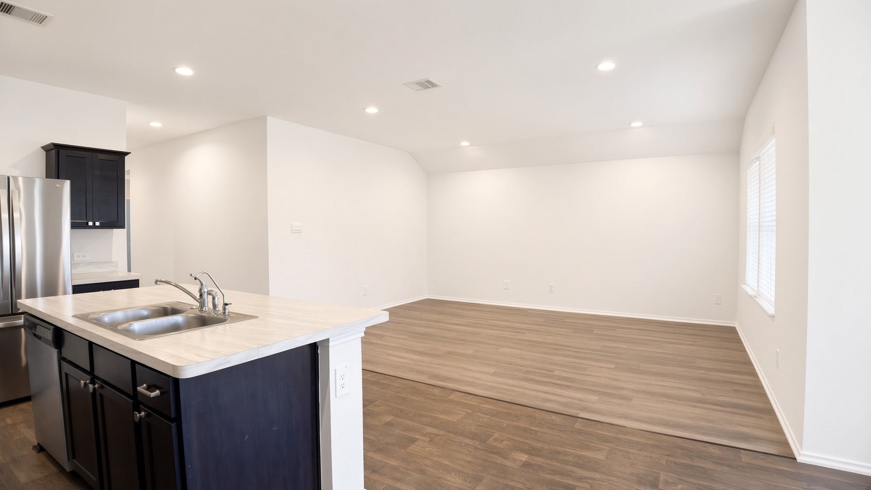 21610 Violet Rdg Road Katy, TX 77449 - Photo 5 of 25 Gallery Image 5