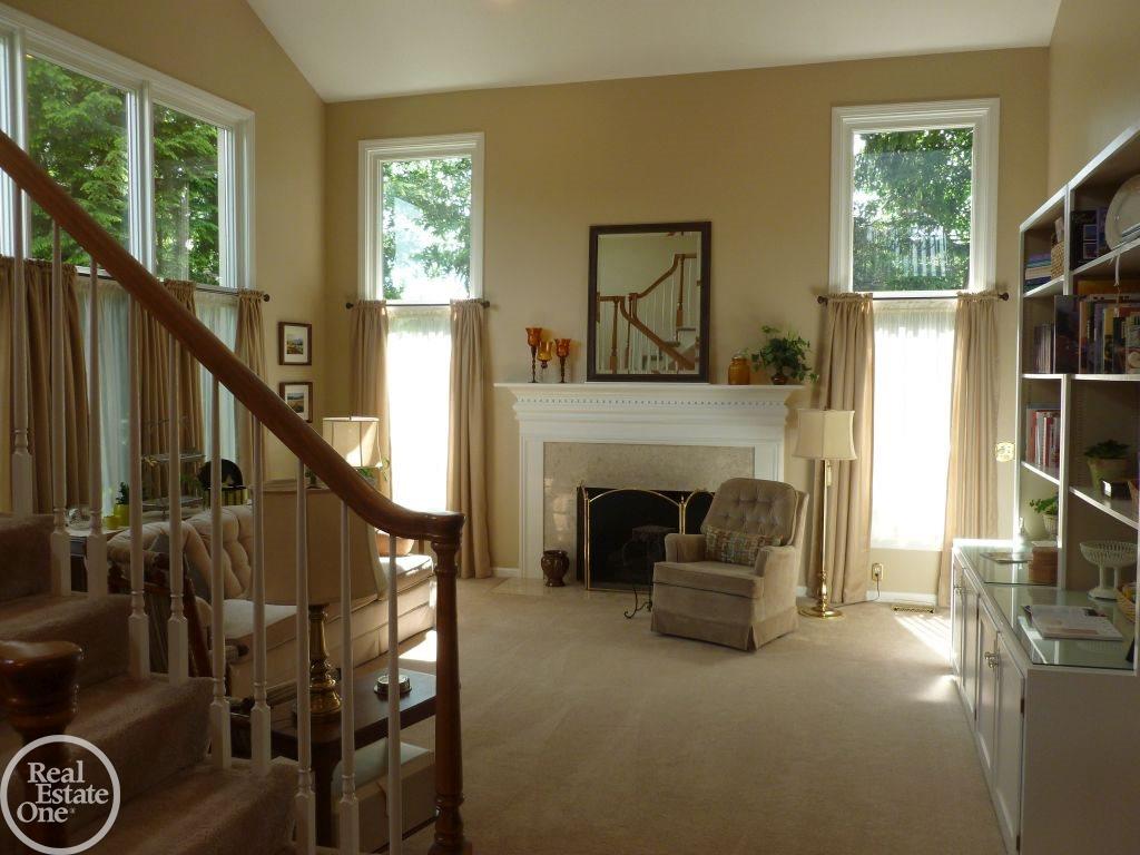 1901 Grayslake Drive Rochester Hills, MI 48306 - Photo 14 of 45