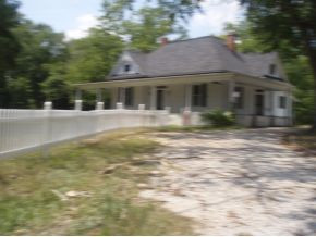 237 Pickens Street Edgefield, SC 29824 - Photo 1 of 1 Main View