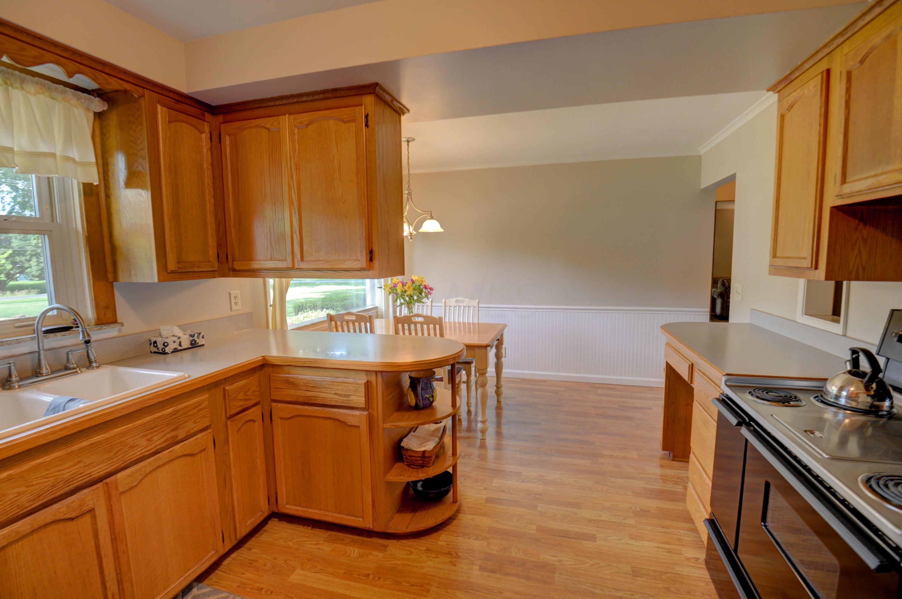 4242 Dublin Road Columbus, OH 43221 - Photo 12 of 35 Gallery Image 12
