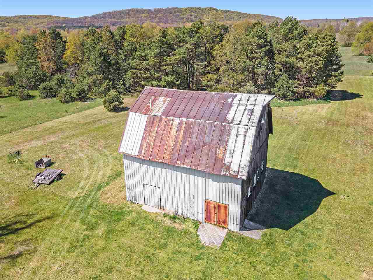 15338 King Road Thompsonville, MI 49683 - Photo 26 of 51 1887383-25.JPG
