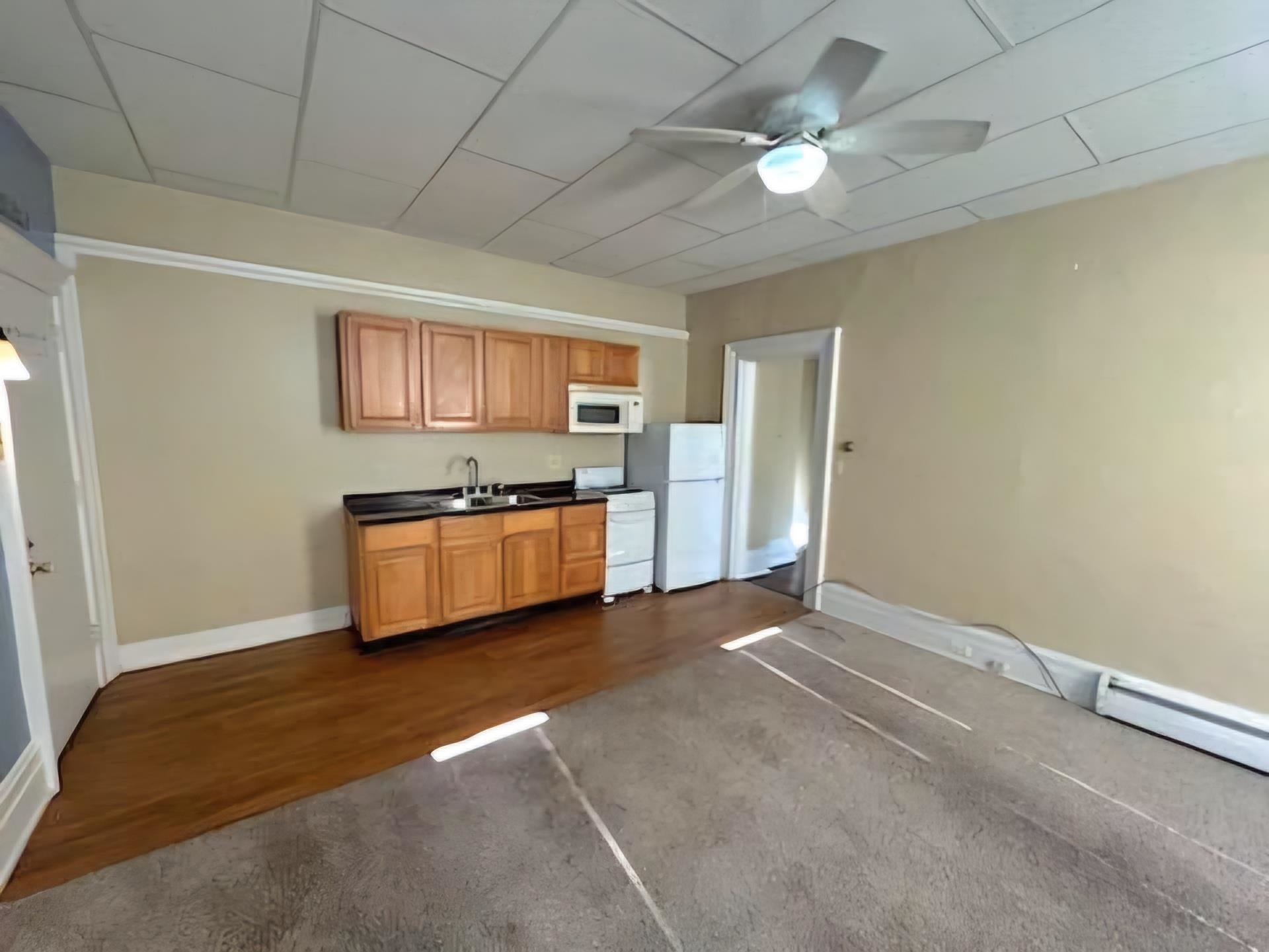 1009 9th Street, Unit 2 Bay City, MI 48708 - Photo 4 of 8