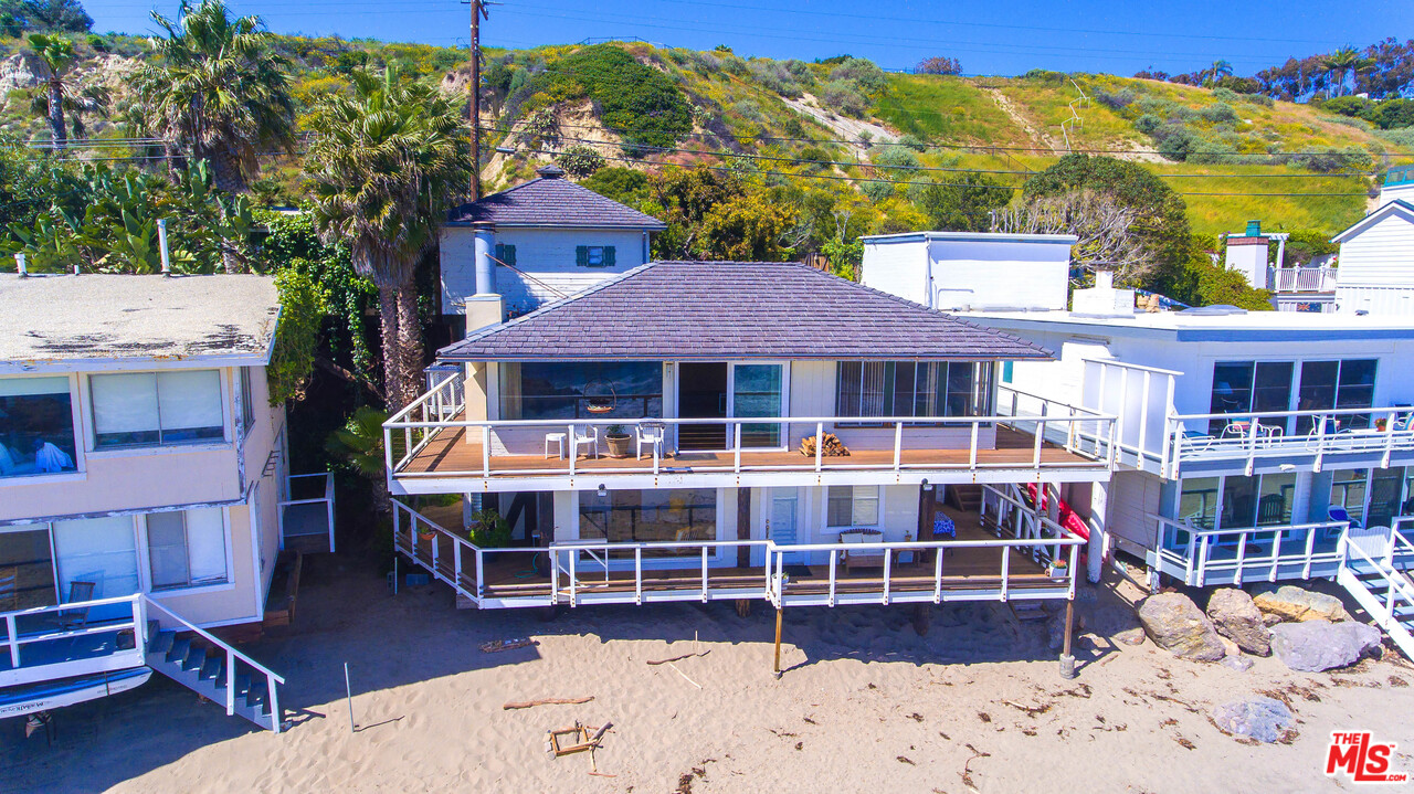 24942 Malibu Road Malibu, CA 90265 - Photo 2 of 20
