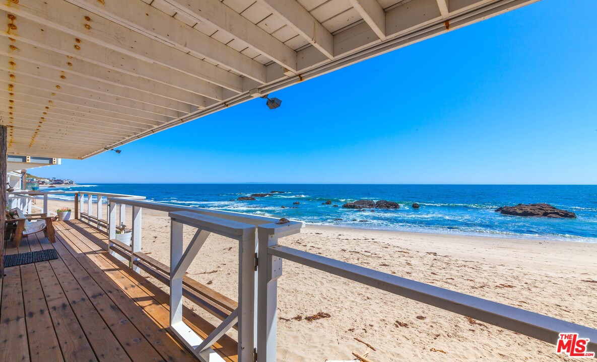24942 Malibu Road Malibu, CA 90265 - Photo 17 of 20