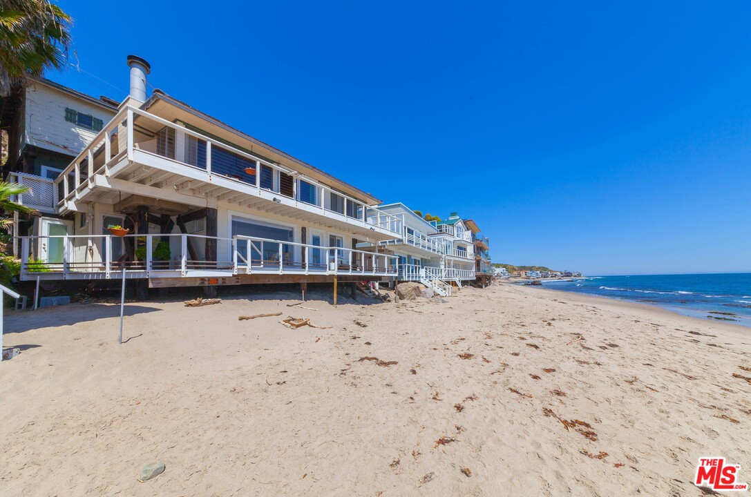 24942 Malibu Road Malibu, CA 90265 - Photo 3 of 20