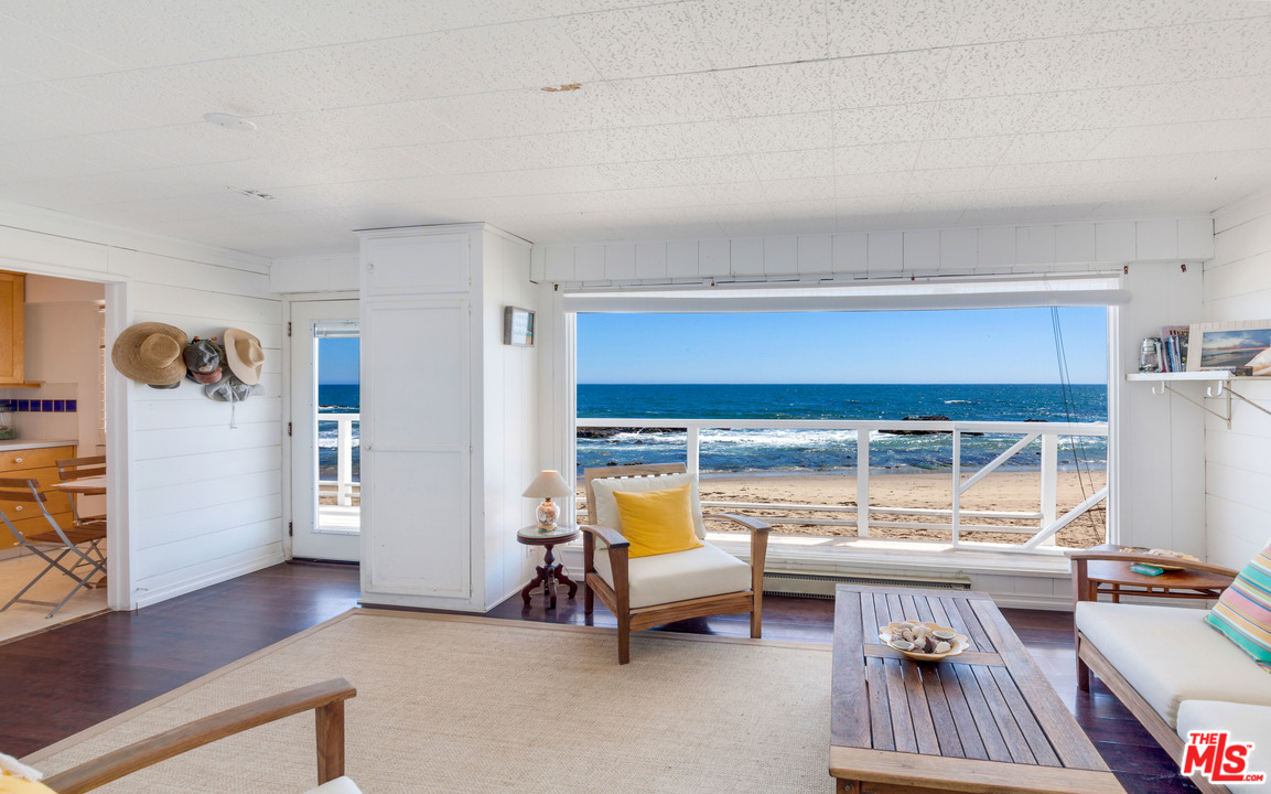24942 Malibu Road Malibu, CA 90265 - Photo 8 of 20