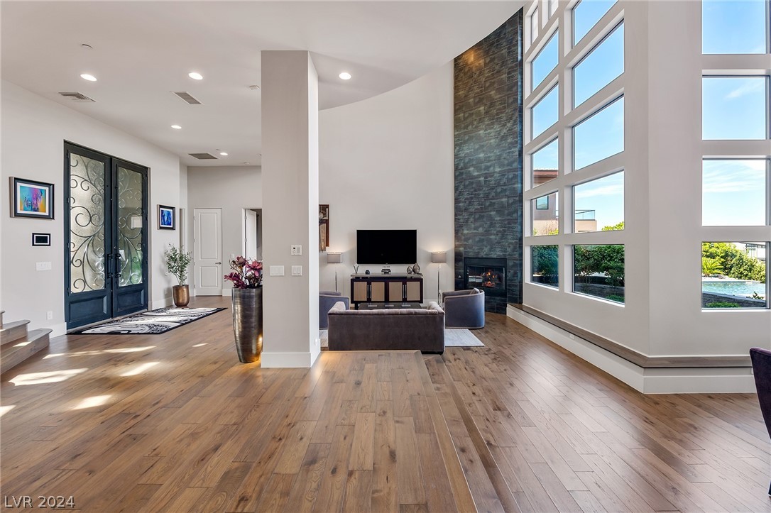 1448 MacDonald Ranch Drive Henderson, NV 89012 - Photo 18 of 64 Great room