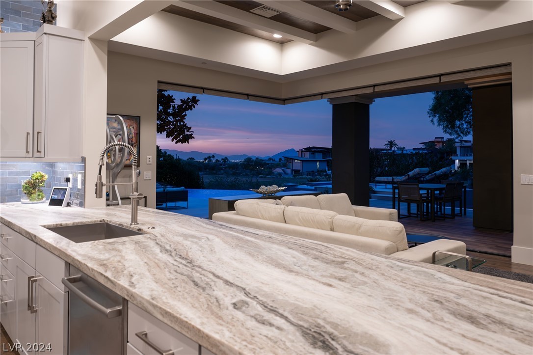1448 MacDonald Ranch Drive Henderson, NV 89012 - Photo 51 of 64 Wet bar