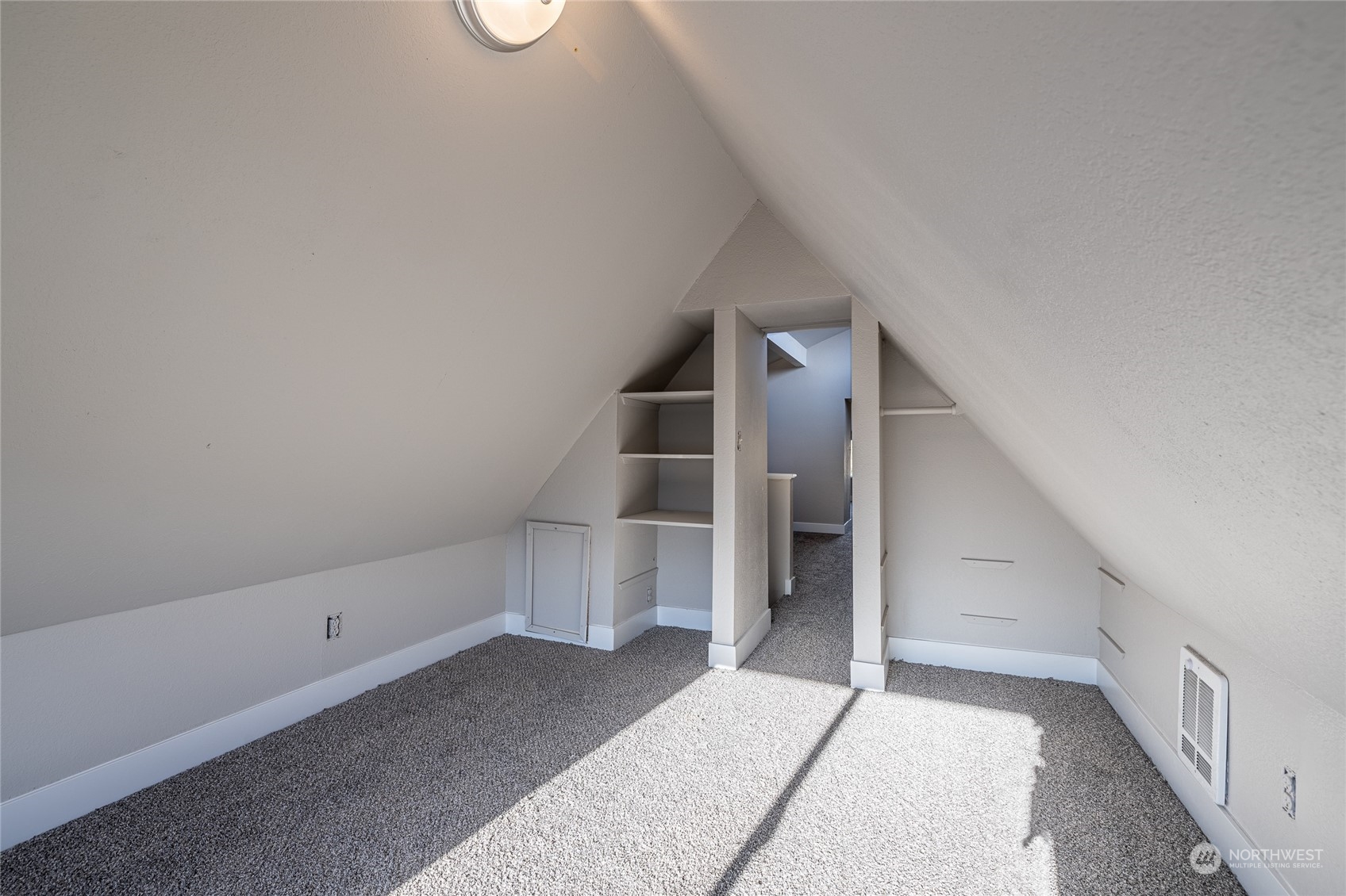 3125 Conarty Road Malaga, WA 98828 - Photo 16 of 37 a view of an empty walk in closet