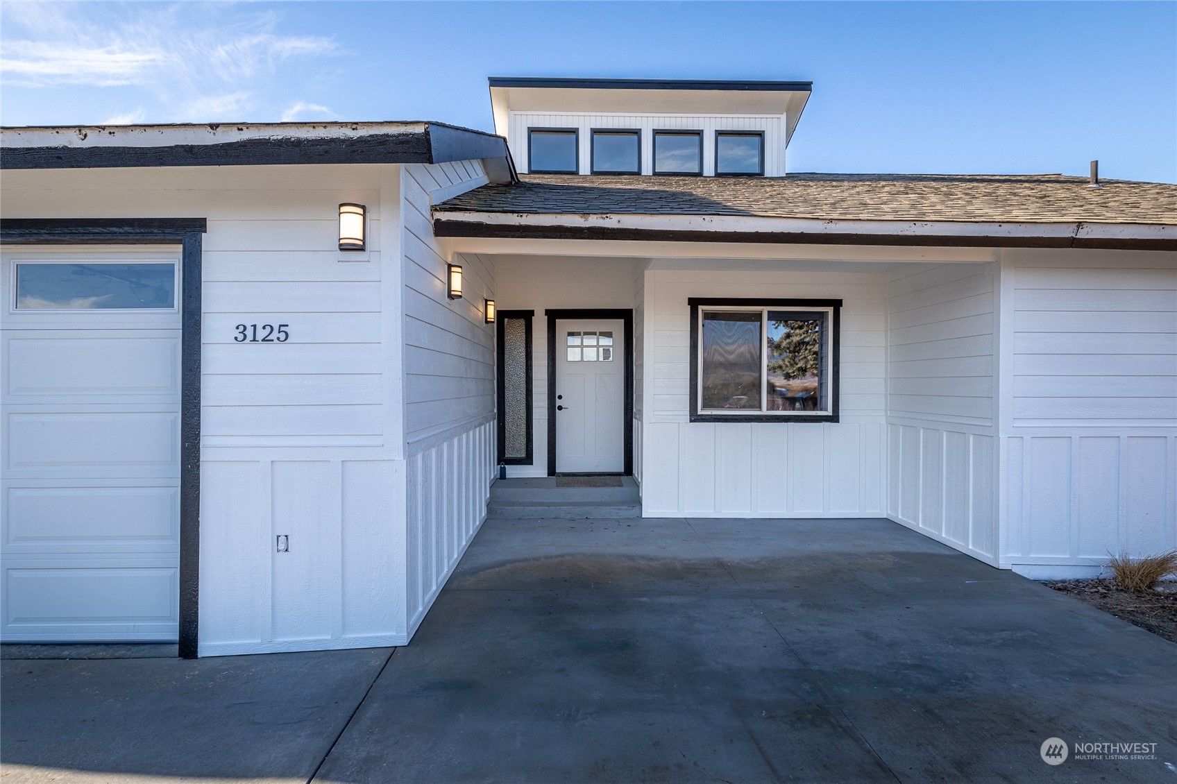 3125 Conarty Road Malaga, WA 98828 - Photo 3 of 37 a view of a front door of a house
