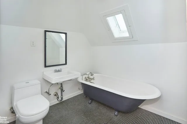 $2,499,000 | 792 East 21st Street | South Midwood