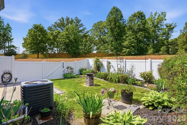 $355,000 | 1152 Harkey Creek Drive, Monroe, NC 28110