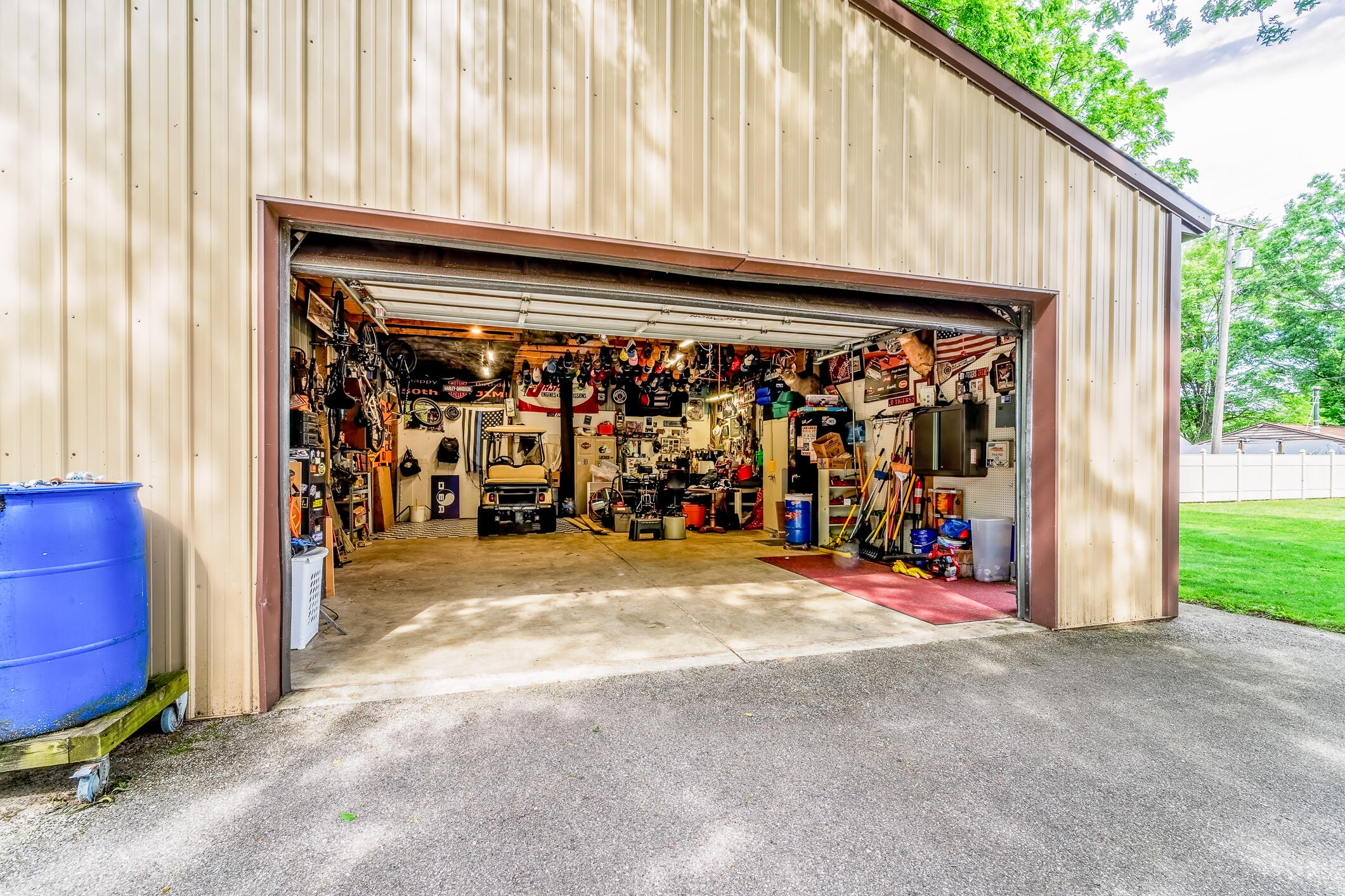 39001 Wade Road Romulus, MI 48174 - Photo 41 of 54 39001 Wade-54