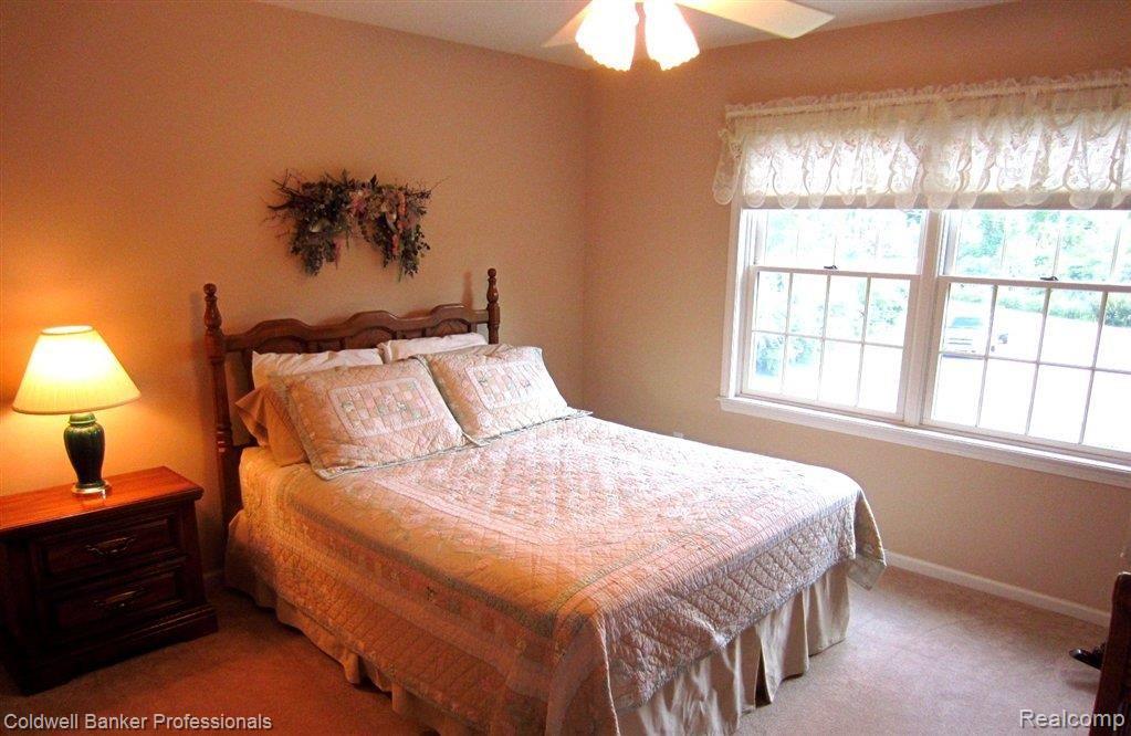 1638 Rulane Drive Lapeer, MI 48446 - Photo 10 of 19 Second Floor Bedroom