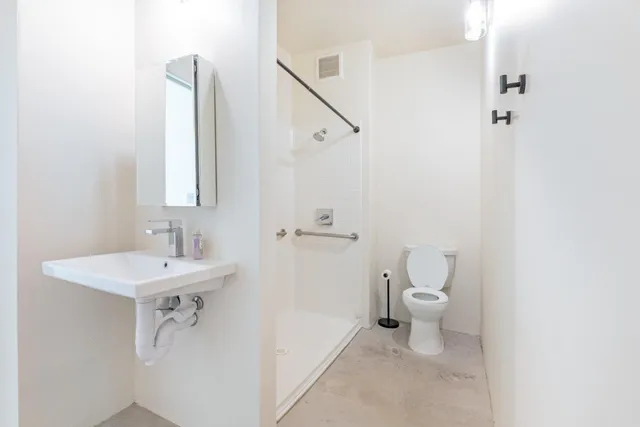 $20,000,000 | 820 S Street, Sacramento, CA 95811