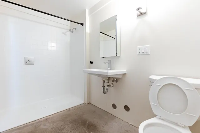 $20,000,000 | 820 S Street, Sacramento, CA 95811