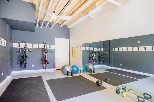 $20,000,000 | 820 S Street, Sacramento, CA 95811