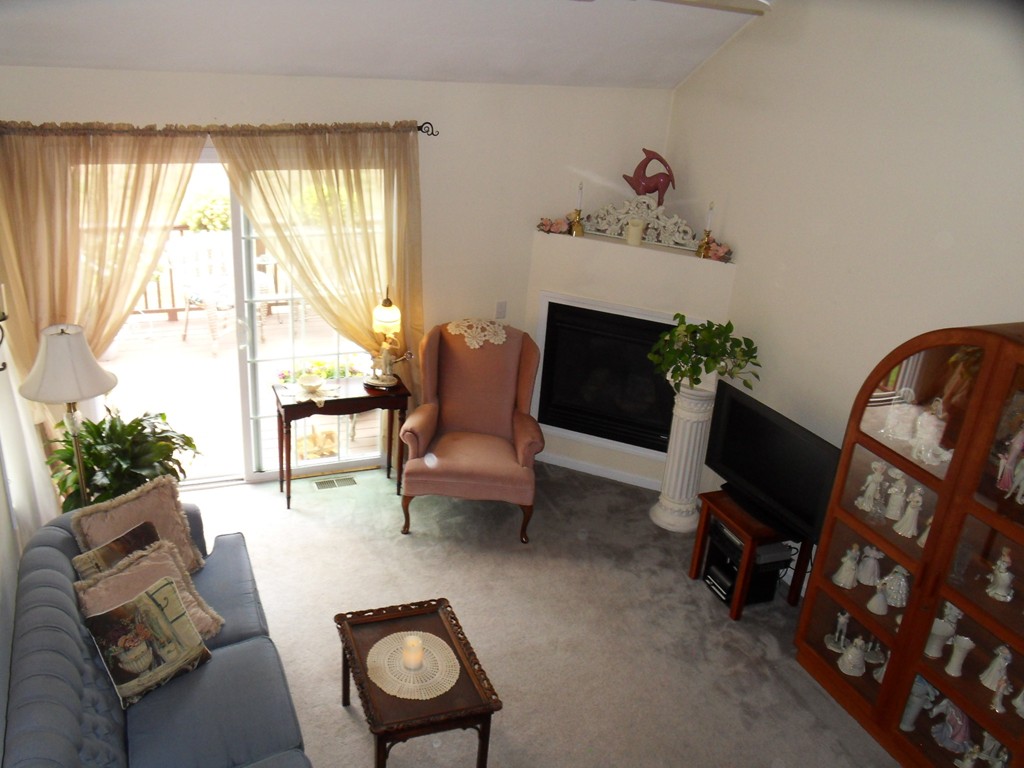 48 Fox Run Road, Unit 48 Blackstone, MA 01504 - Photo 8 of 29 Gallery Image 8