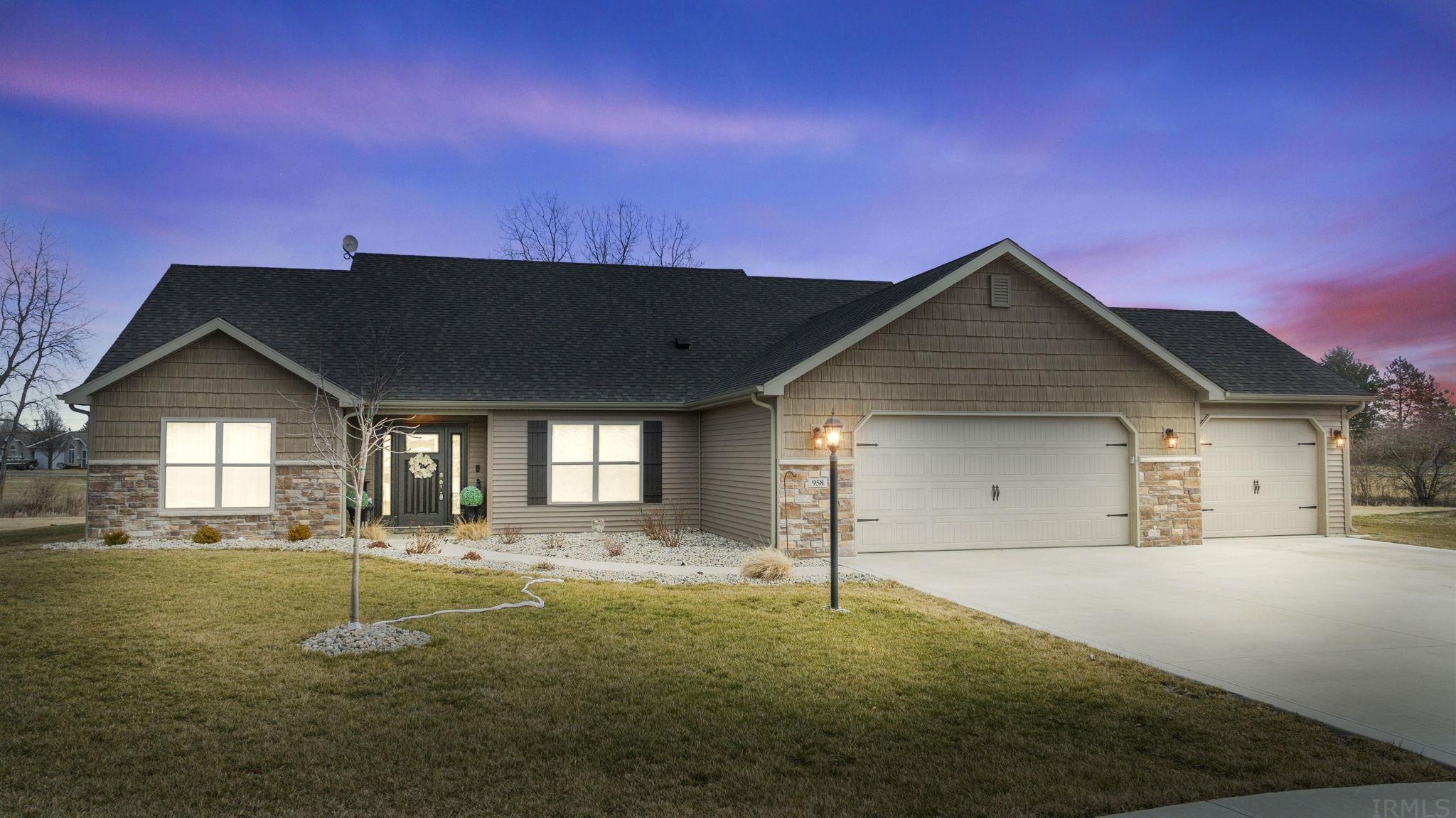 958 North Hickory Road Decatur, IN 46733 - Photo 1 of 29