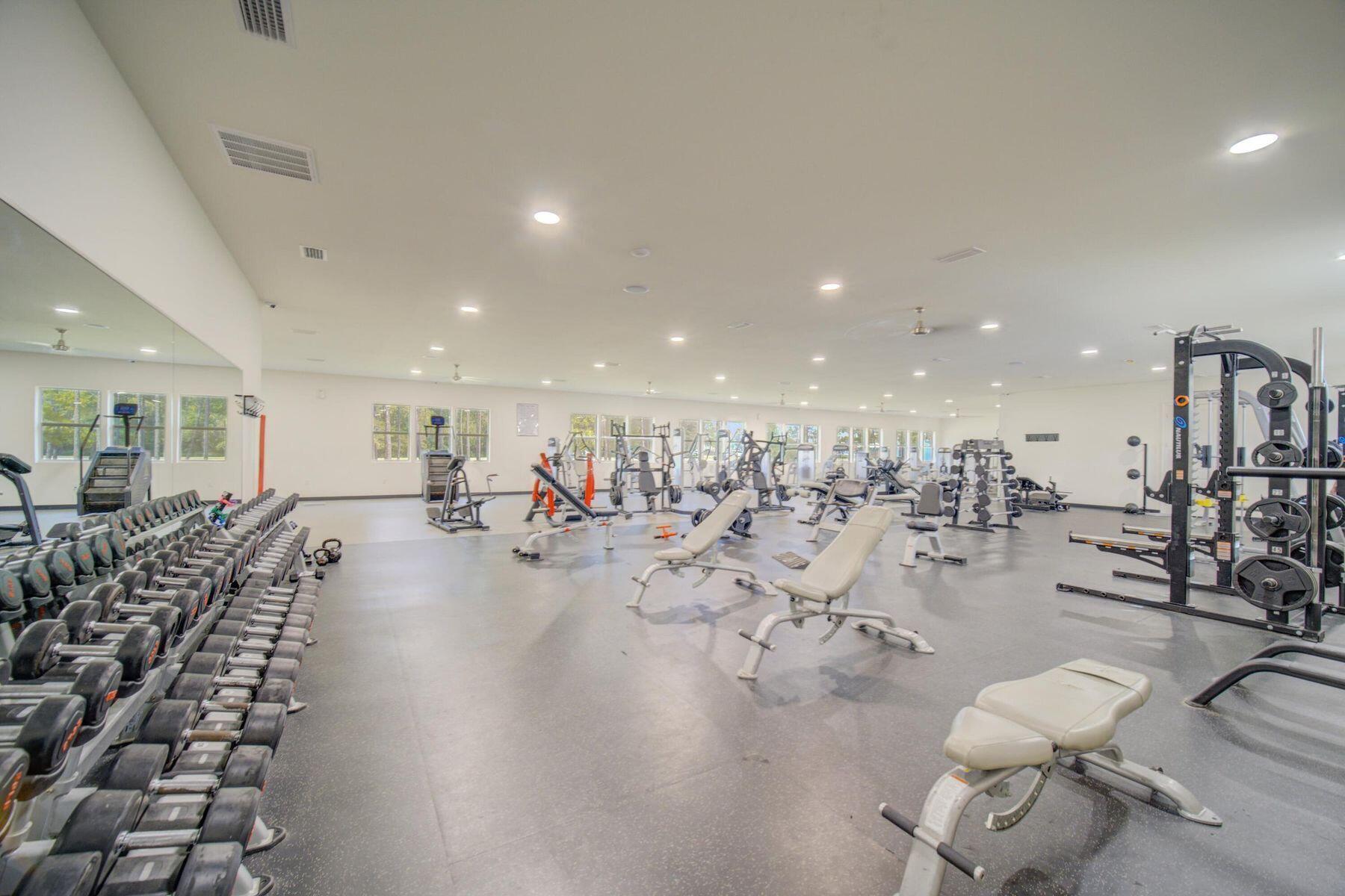 396 This Way Freeport, FL 32439 - Photo 4 of 30 a view of a living room and dining room