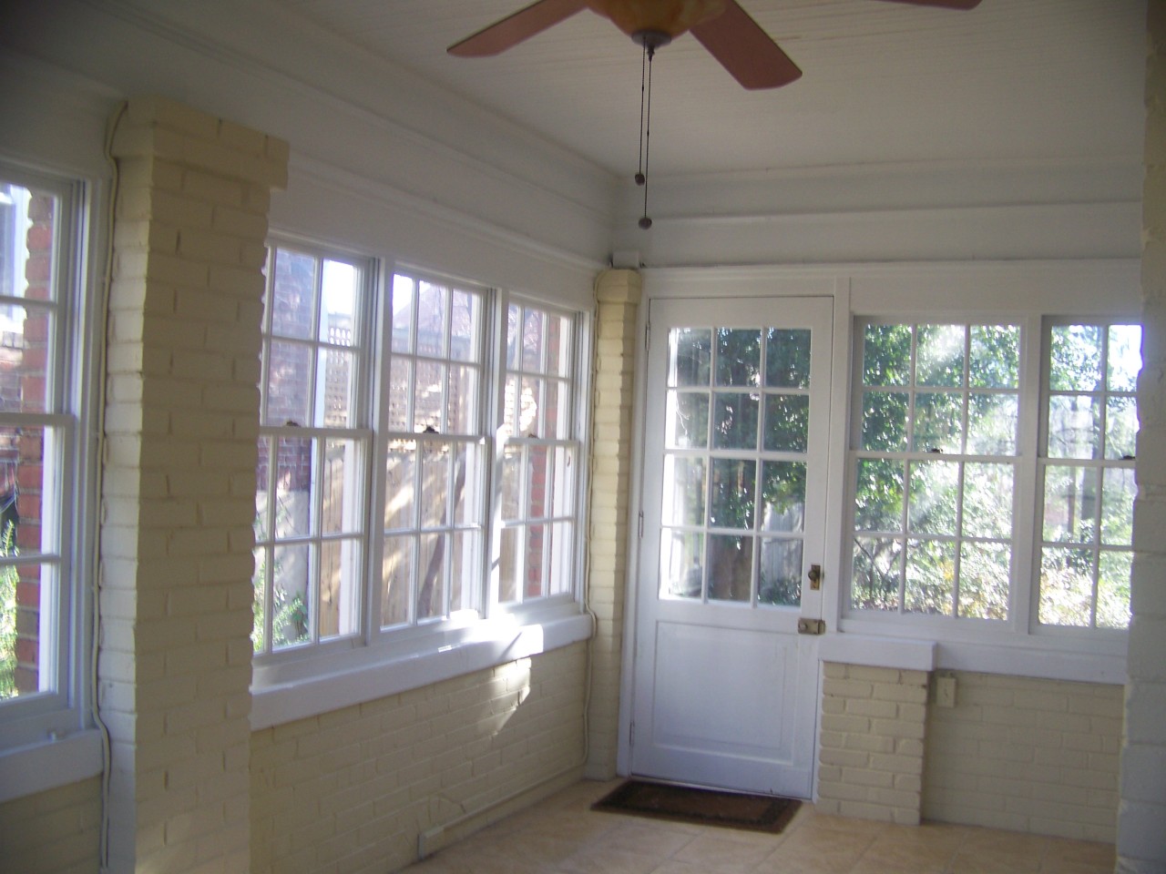 1712 Arlington Road Southwest Roanoke, VA 24015 - Photo 6 of 54 Florida Room