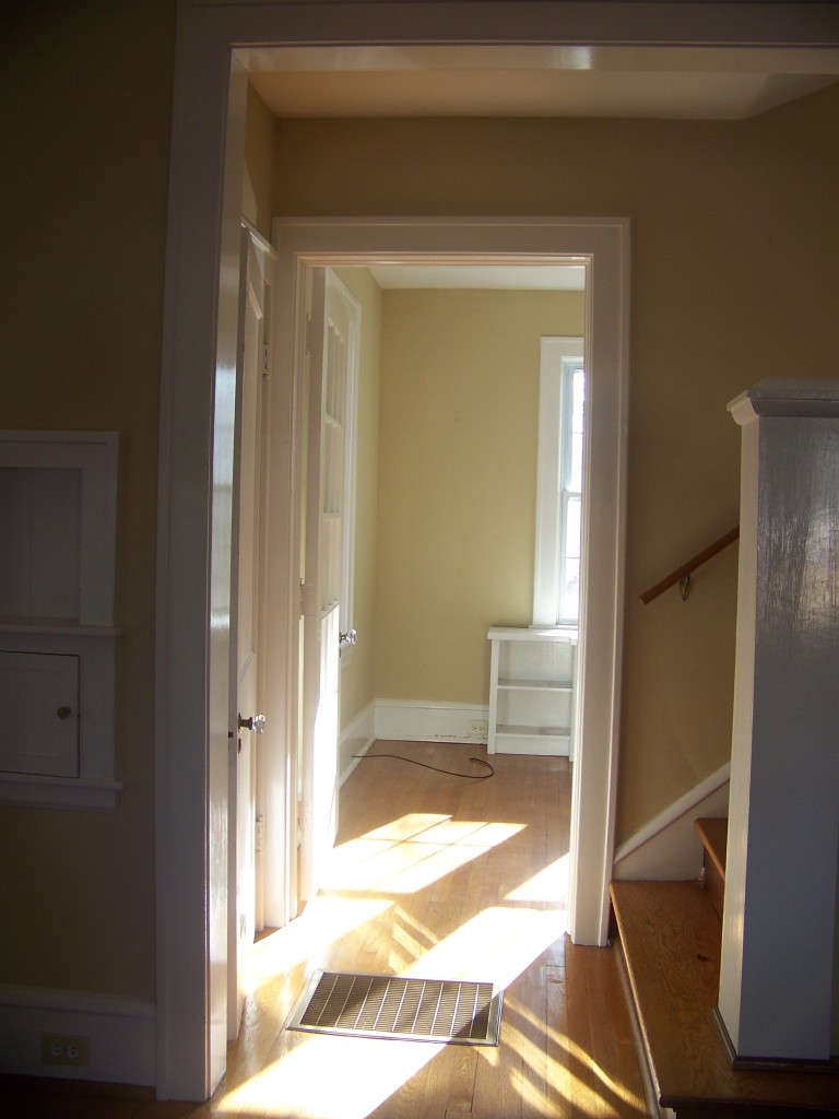 1712 Arlington Road Southwest Roanoke, VA 24015 - Photo 8 of 54 Stairs to upper level